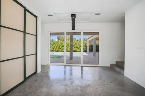 2012 Culberson Avenue Dunedin FL 34698