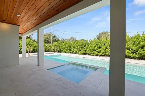 2012 Culberson Avenue Dunedin FL 34698