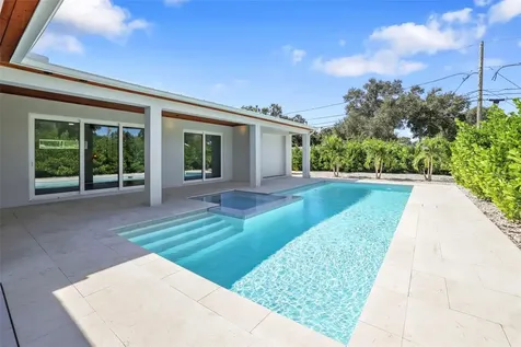 2012 Culberson Avenue Dunedin FL 34698