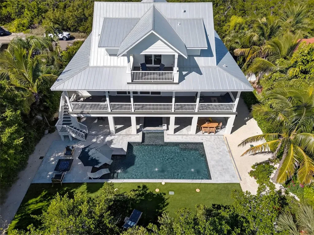 598 Lyons Lane Longboat Key FL 34228