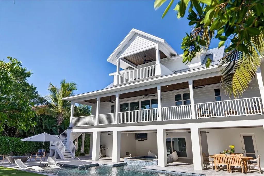 598 Lyons Lane Longboat Key FL 34228