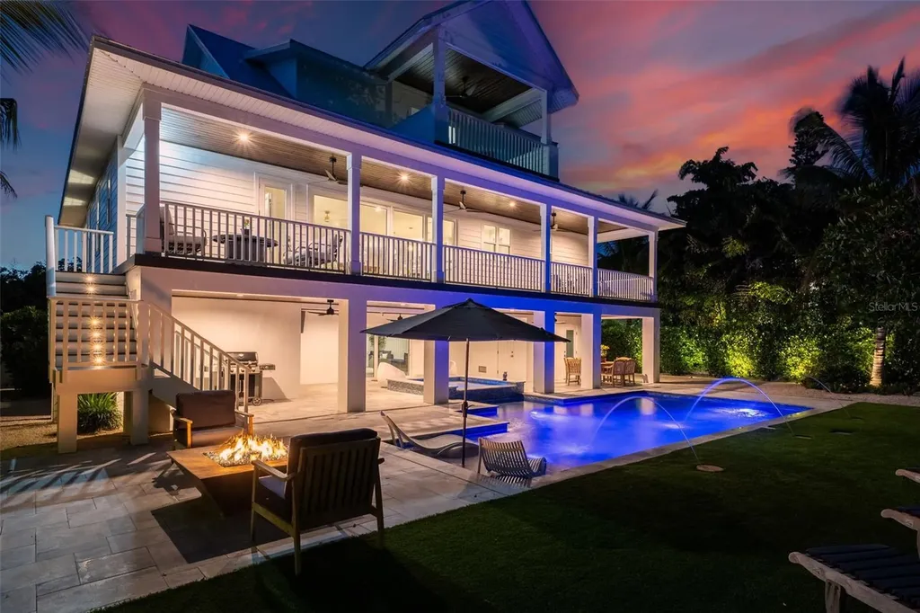 598 Lyons Lane Longboat Key FL 34228