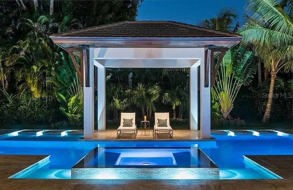 5215 Hidden Harbor Road Sarasota FL 34242