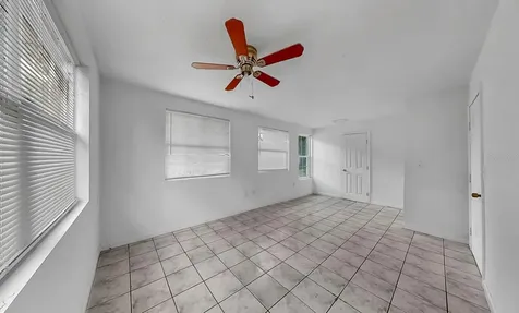6003 16th Avenue S Tampa FL 33619