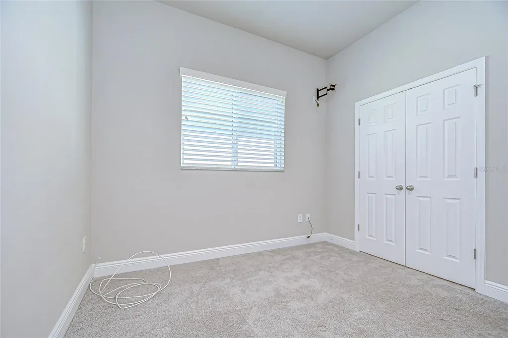 1018 Tracey Ann Loop Seffner FL 33584