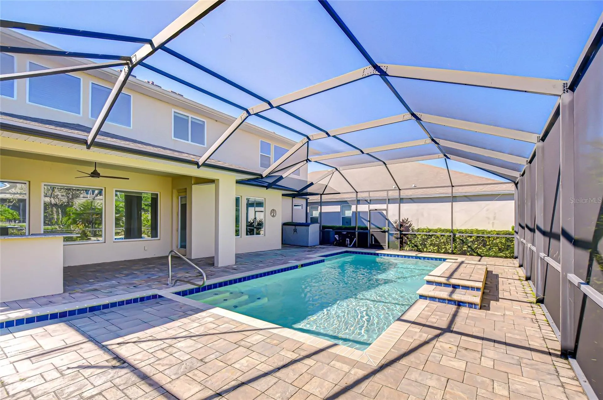 1018 Tracey Ann Loop Seffner FL 33584