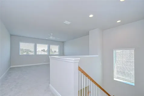 1018 Tracey Ann Loop Seffner FL 33584