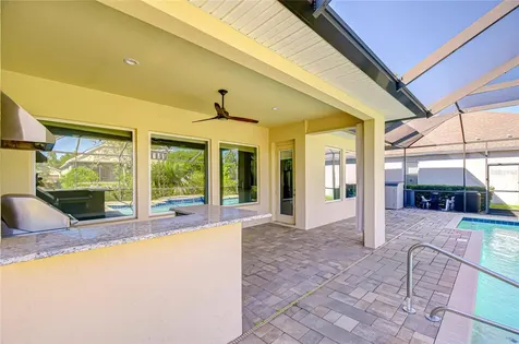 1018 Tracey Ann Loop Seffner FL 33584