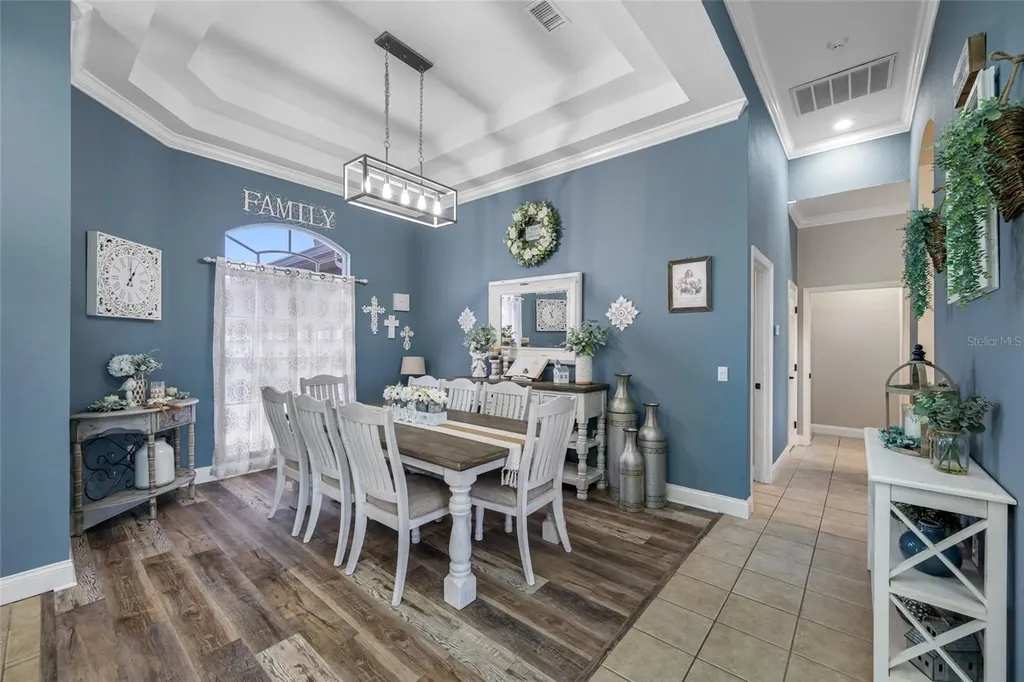 6750 Huntington Hills Boulevard Lakeland FL 33810