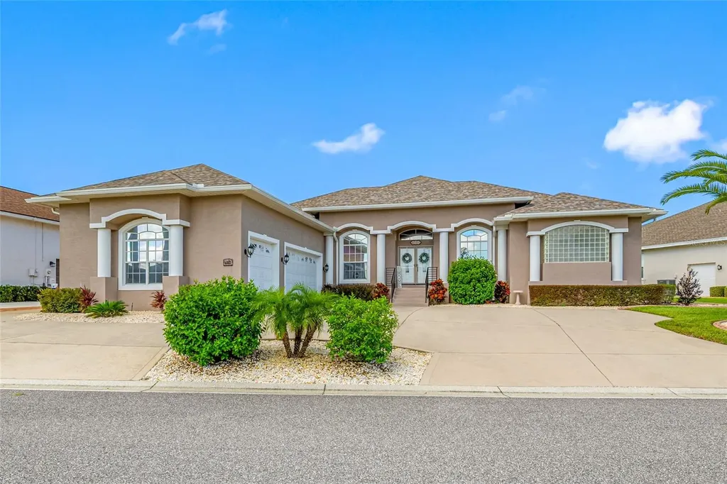 6750 Huntington Hills Boulevard Lakeland FL 33810