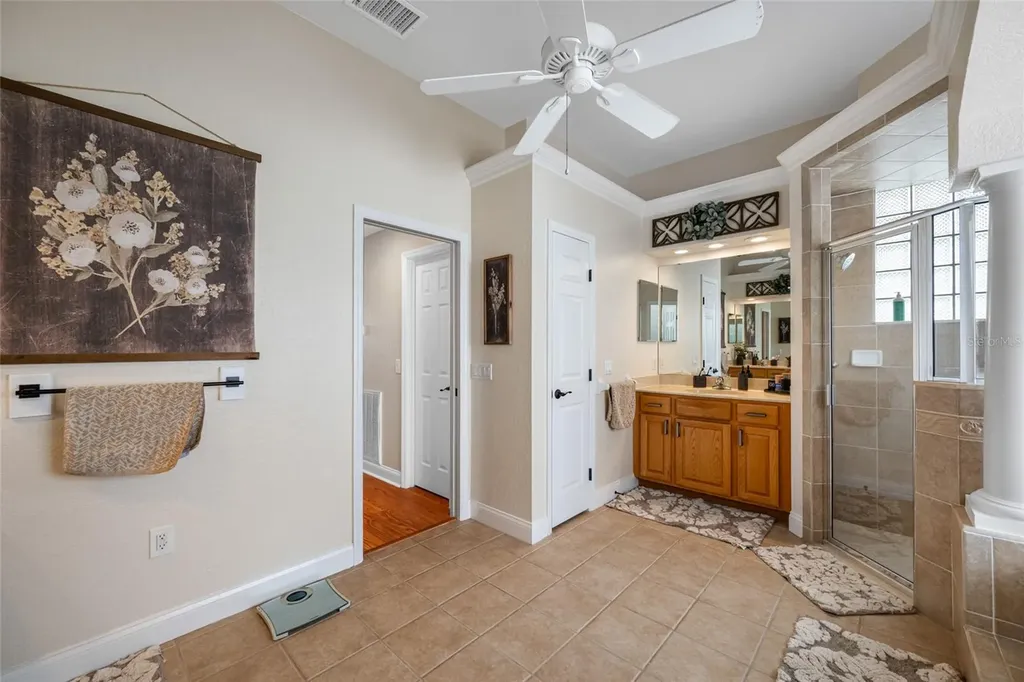 6750 Huntington Hills Boulevard Lakeland FL 33810