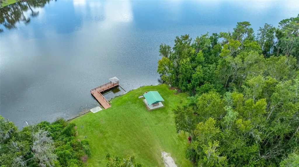 6750 Huntington Hills Boulevard Lakeland FL 33810