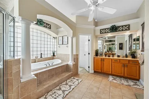 6750 Huntington Hills Boulevard Lakeland FL 33810