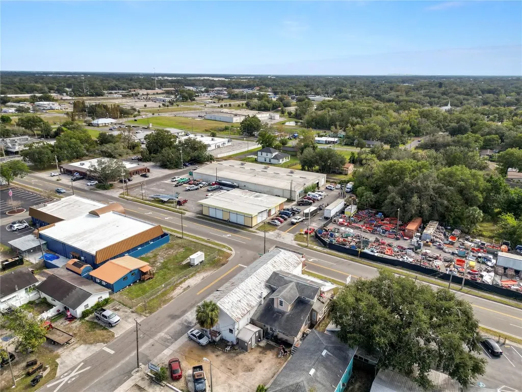 702 W Drive Martin Luther King Jr Boulevard Plant City FL 33563