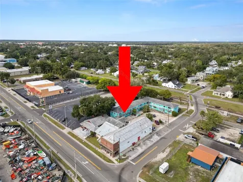 702 W Dr Martin Luther King Jr Boulevard Plant City FL 33563