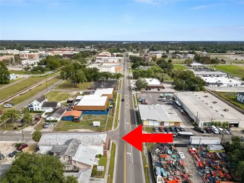 702 W Dr Martin Luther King Jr Boulevard Plant City FL 33563