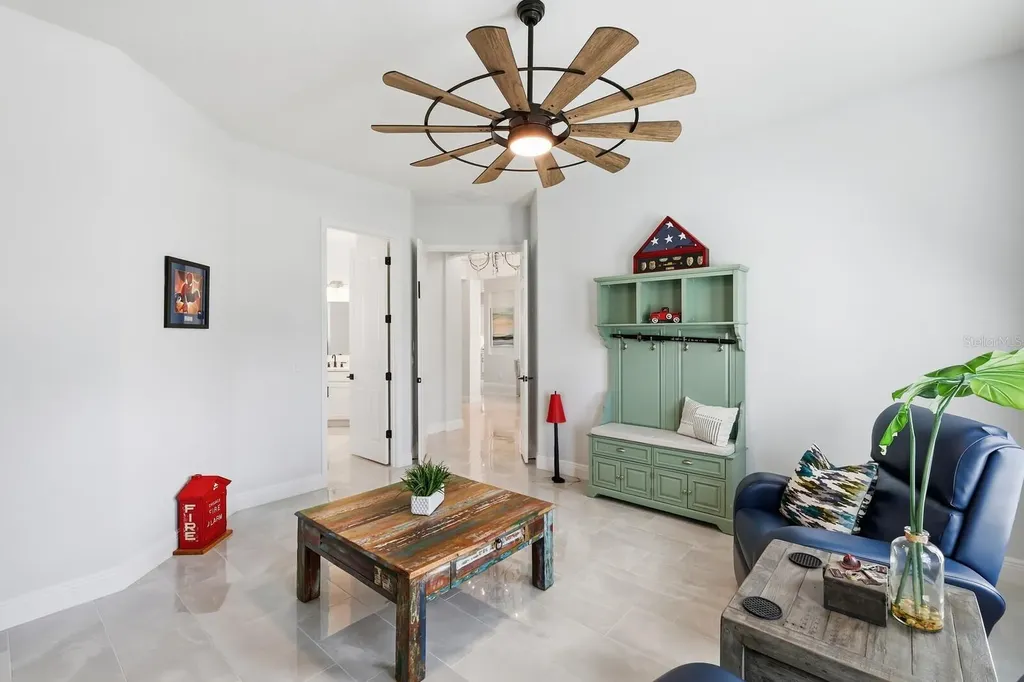 15918 39th Glen E Parrish FL 34219