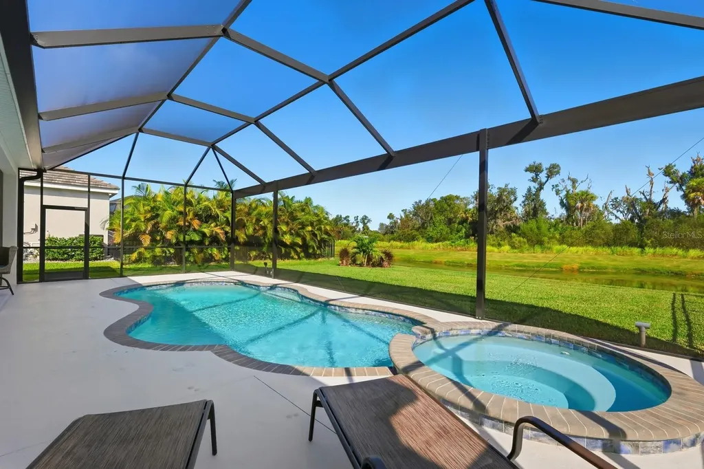 15918 39th Glen E Parrish FL 34219
