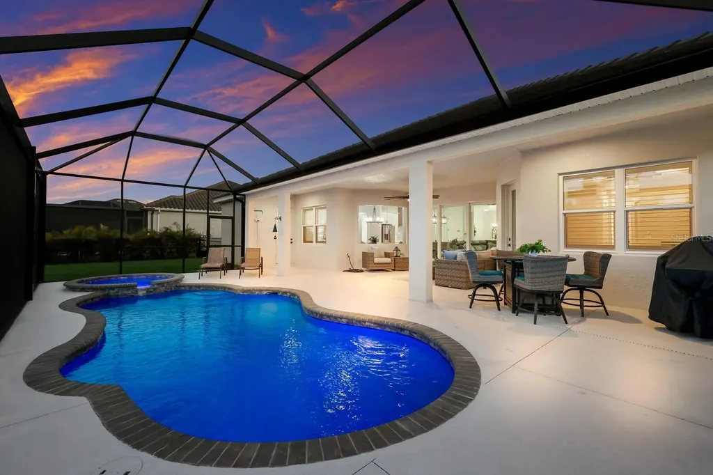 15918 39th Glen E Parrish FL 34219
