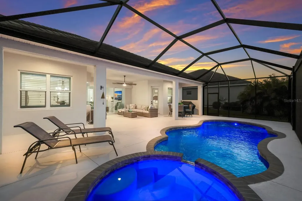 15918 39th Glen E Parrish FL 34219