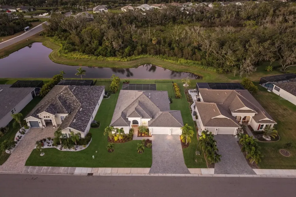 15918 39th Glen E Parrish FL 34219