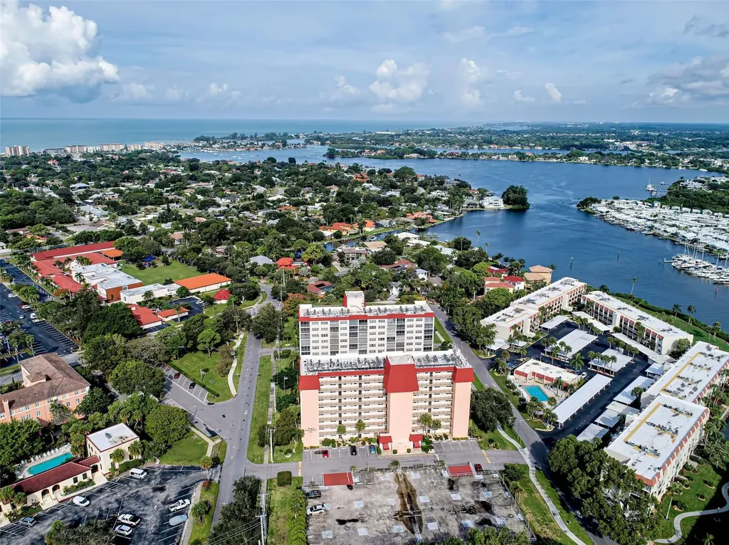 232 Saint Augustine Avenue Venice FL 34285