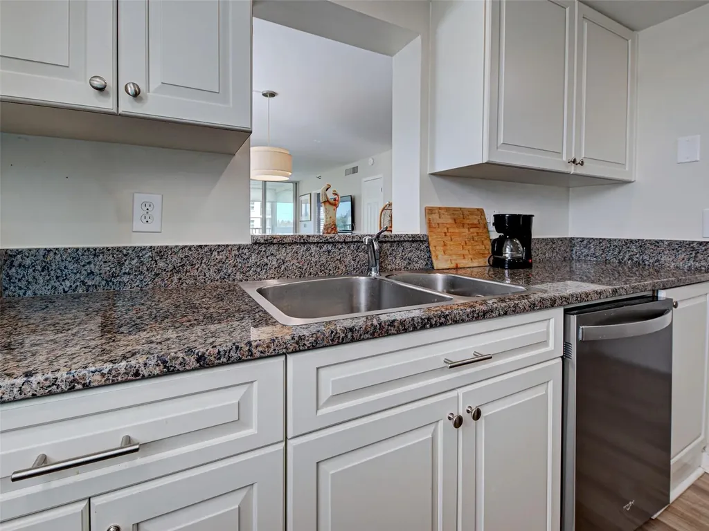 232 Saint Augustine Avenue Venice FL 34285