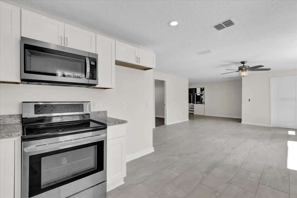 13128 Devonshire Road Orlando FL 32832