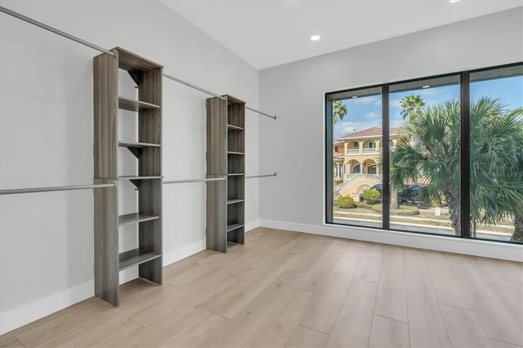 5966 Bayview Circle S Gulfport FL 33707