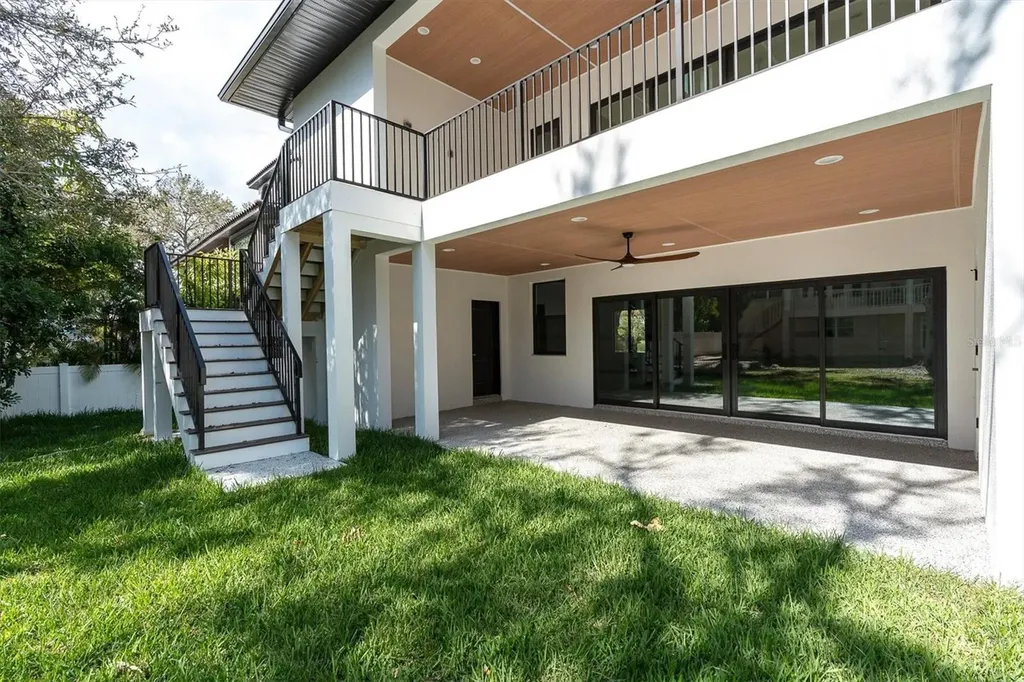 5966 Bayview Circle S Gulfport FL 33707