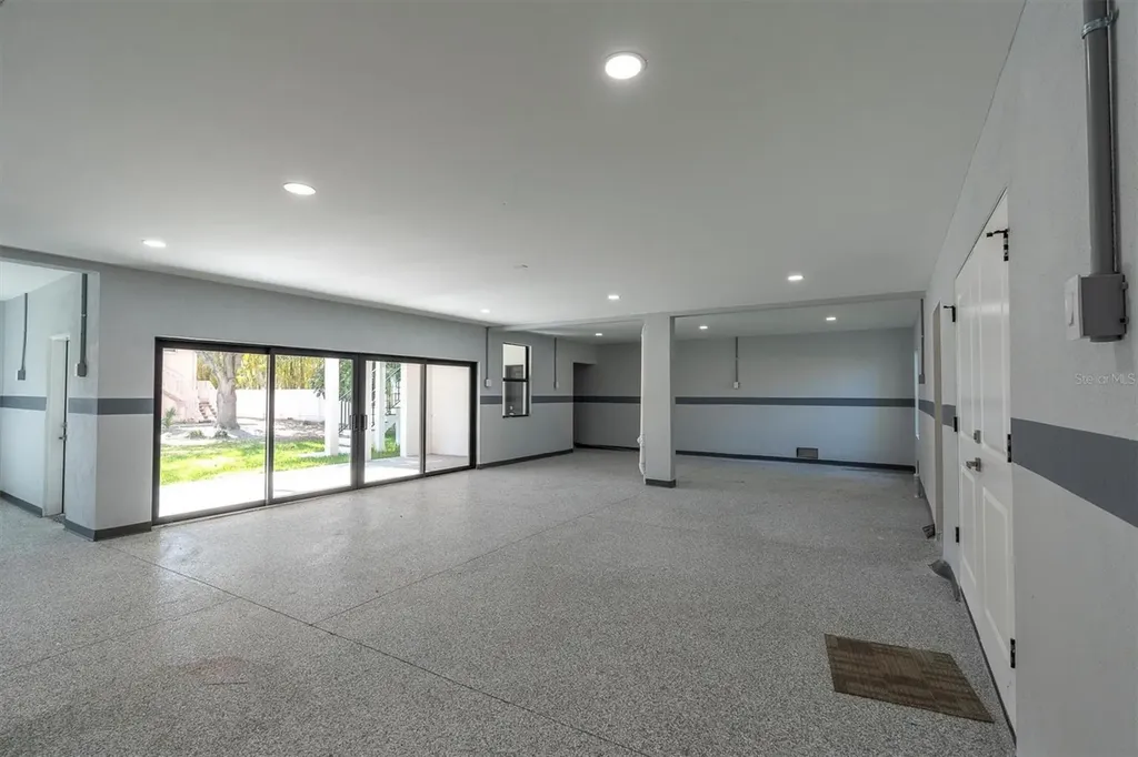5966 Bayview Circle S Gulfport FL 33707