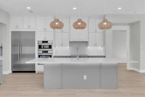 5966 Bayview Circle S Gulfport FL 33707