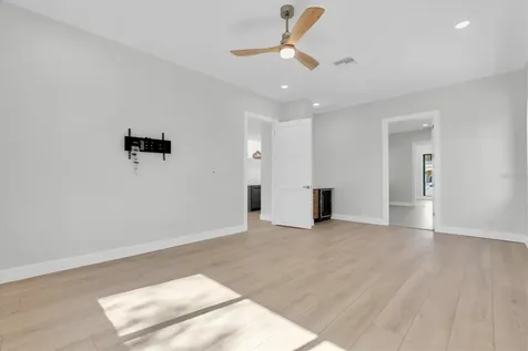 5966 Bayview Circle S Gulfport FL 33707