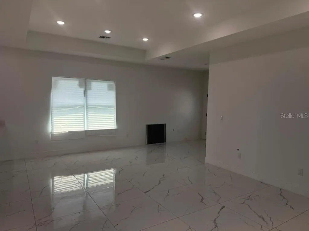 125 Pine Street Orlando FL 32824