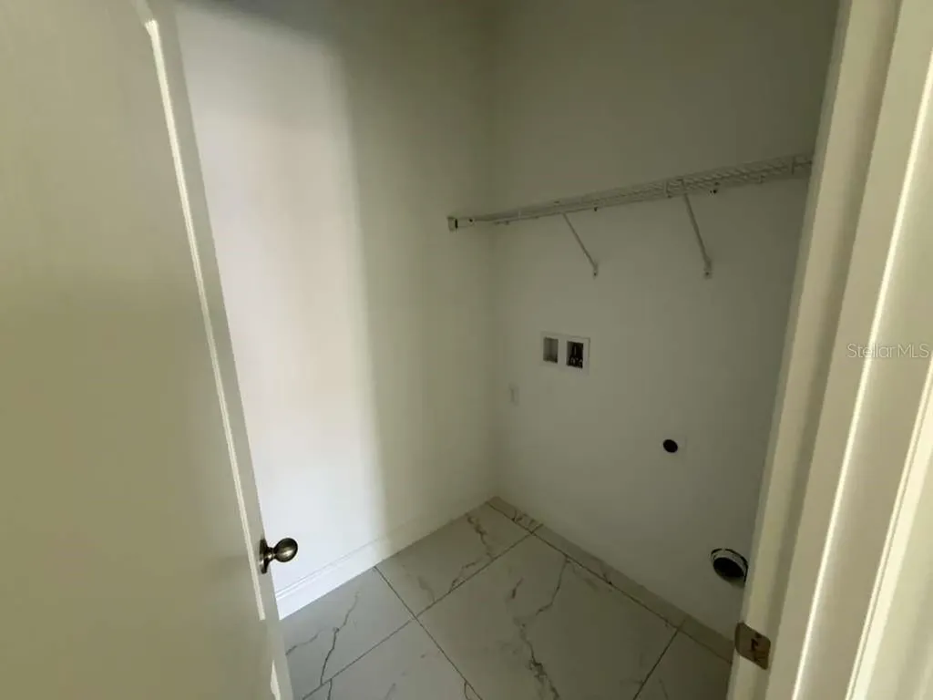 125 Pine Street Orlando FL 32824
