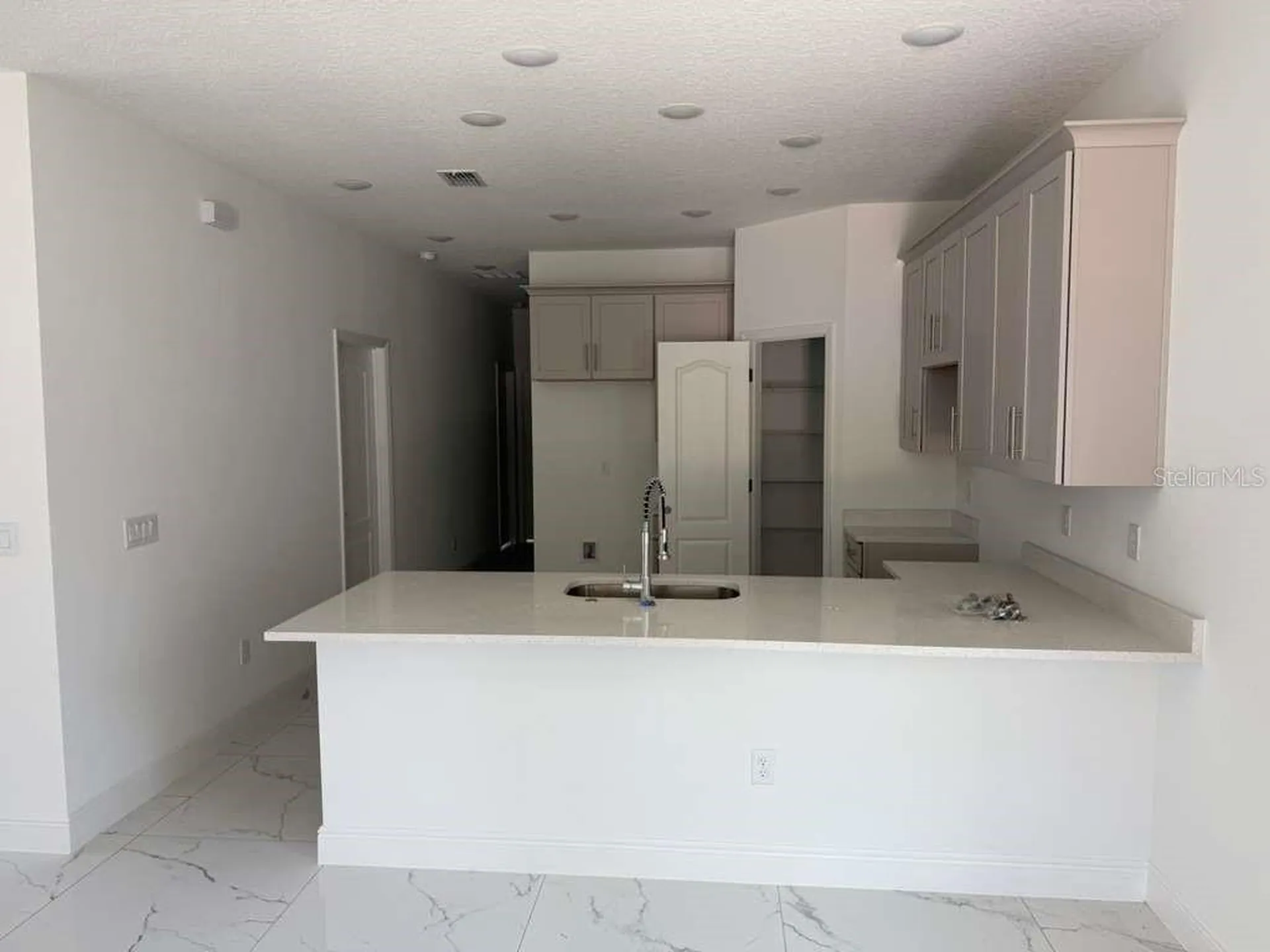 125 Pine Street Orlando FL 32824