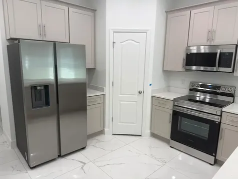 125 Pine Street Orlando FL 32824