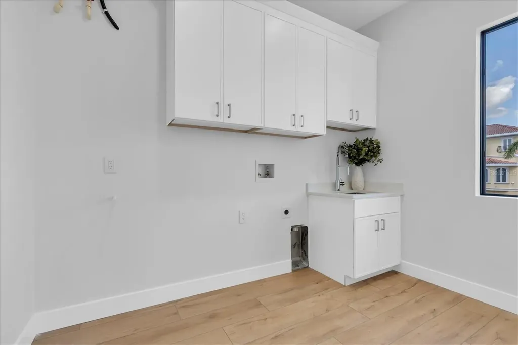 5964 Bayview Circle S Gulfport FL 33707