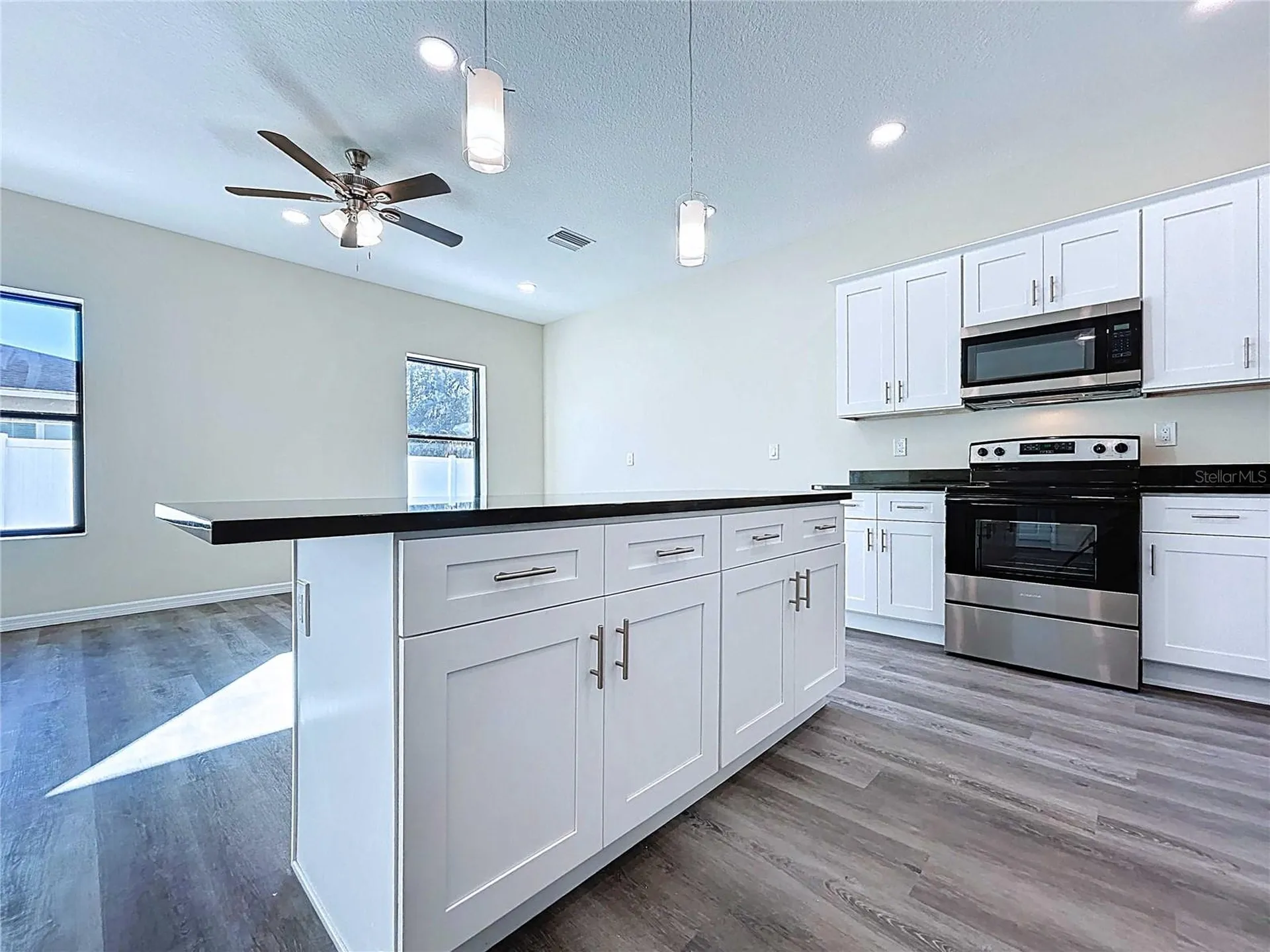 4368 Cambio Gardens Court Tampa FL 33610