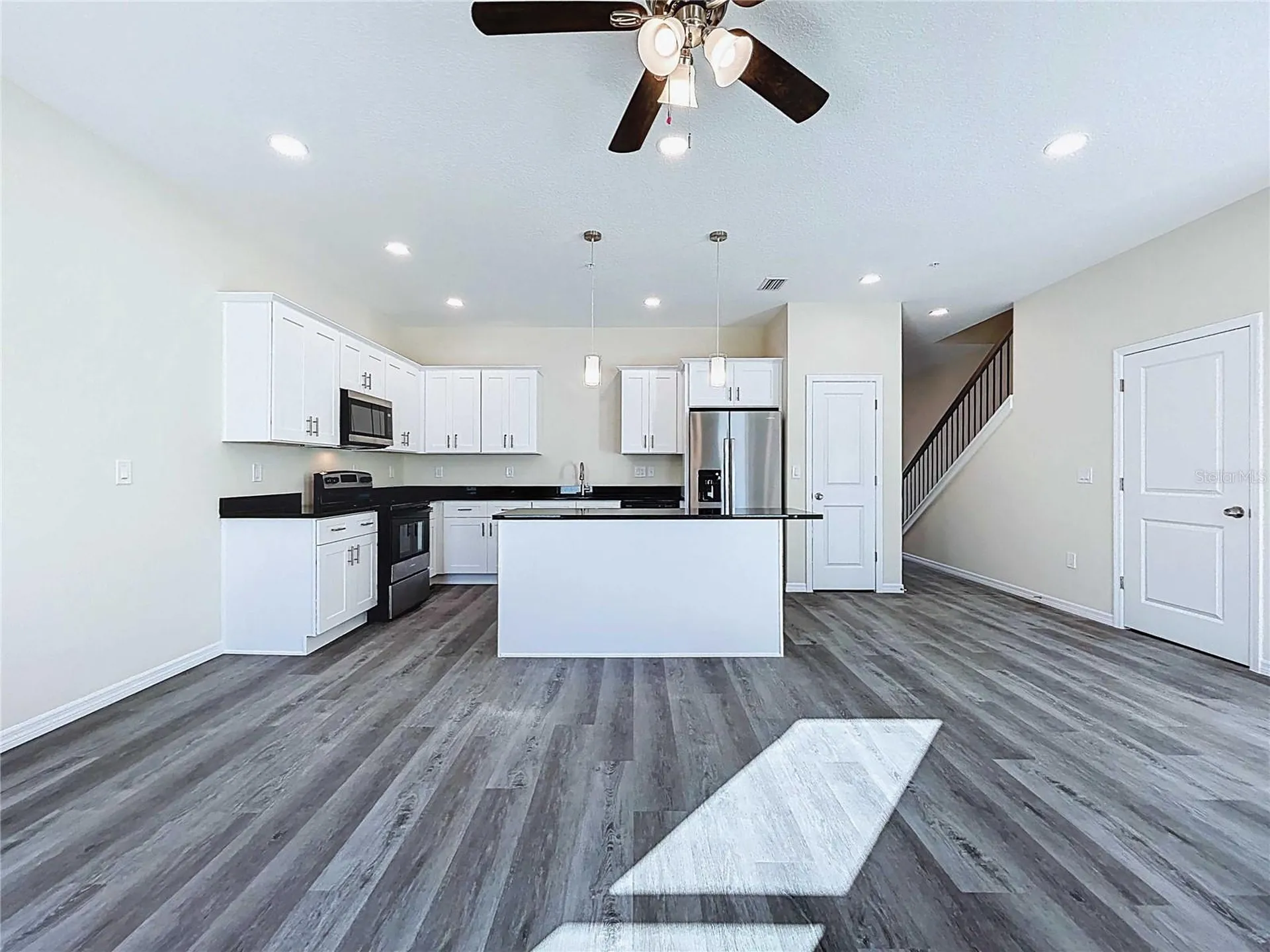 4368 Cambio Gardens Court Tampa FL 33610
