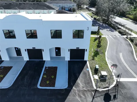 4368 Cambio Gardens Court Tampa FL 33610