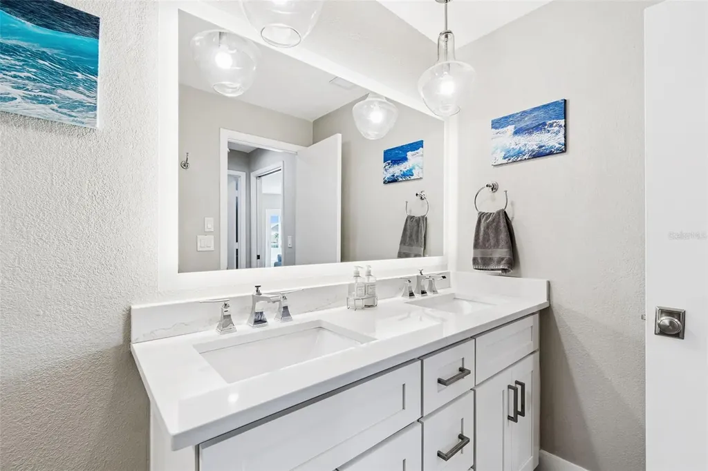 320 Belle Isle Avenue Belleair Beach FL 33786