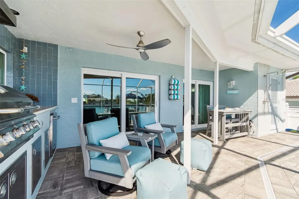 320 Belle Isle Avenue Belleair Beach FL 33786