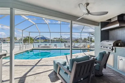 320 Belle Isle Avenue Belleair Beach FL 33786