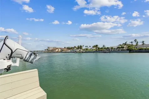 320 Belle Isle Avenue Belleair Beach FL 33786