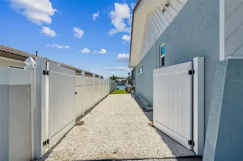 320 Belle Isle Avenue Belleair Beach FL 33786