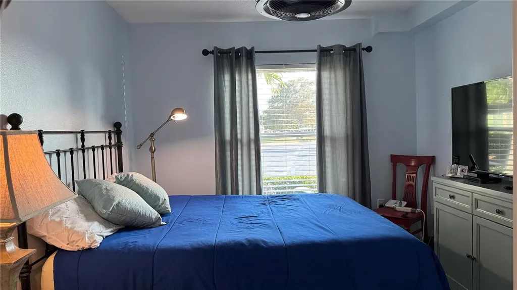 2827 W 74th Street West Bradenton FL 34209