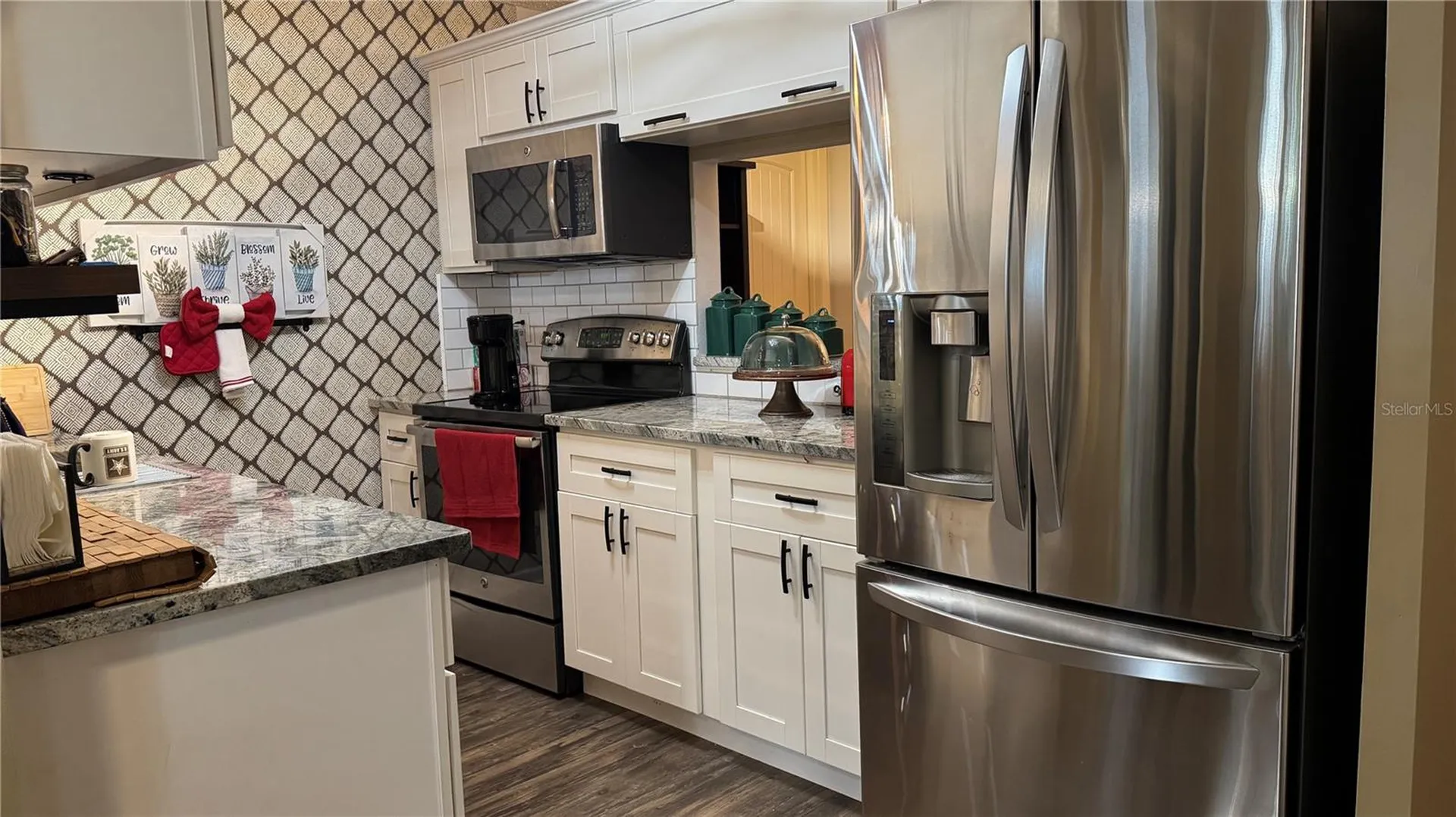 2827 W 74th Street West Bradenton FL 34209