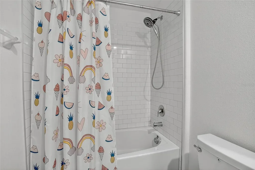 1748 Red Loop Lakeland FL 33801