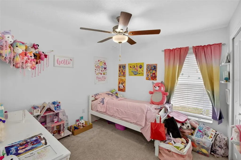 1748 Red Loop Lakeland FL 33801
